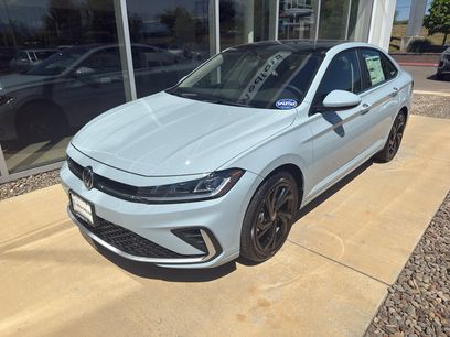 New 2025 Volkswagen Jetta SE