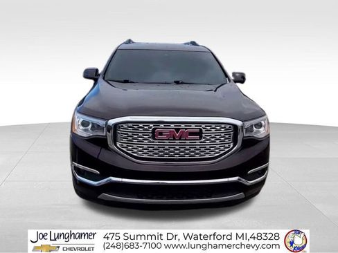 Used 2018 GMC Acadia Denali w/ Technology Package image 3