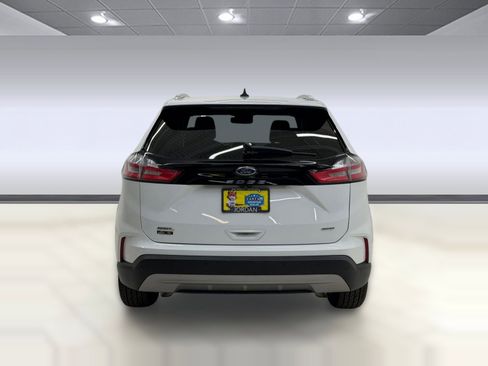 Used 2022 Ford Edge SEL w/ Convenience Package AWD/4WD image 8