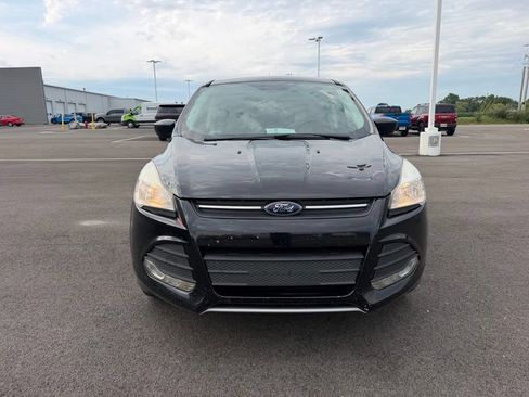 Used 2015 Ford Escape SE FWD image 2