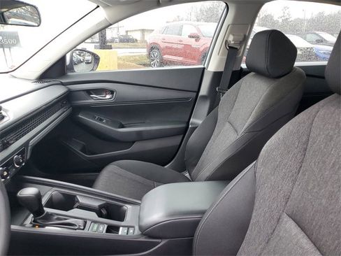 Used 2024 Honda Accord LX image 17