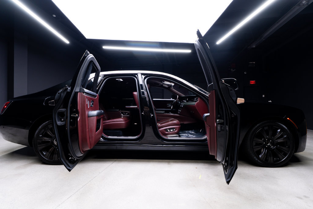 Used 2021 Rolls-Royce Ghost AWD/4WD image 43