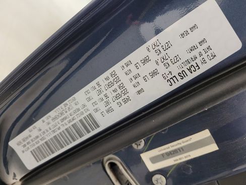 Used 2019 Jeep Cherokee Latitude Plus image 33