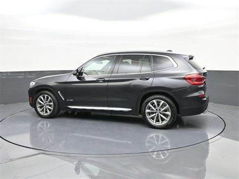 Used 2018 BMW X3 xDrive30i w/ Premium Package image 5