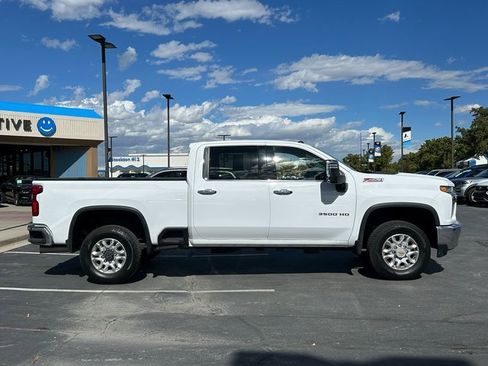 Used 2021 Chevrolet Silverado 3500 LTZ w/ Z71 Off-Road Package image 2