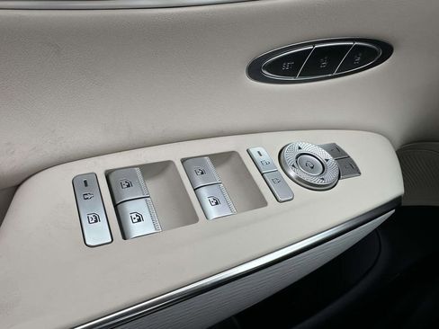 New 2026 Genesis GV70 2.5T Advanced AWD/4WD image 30