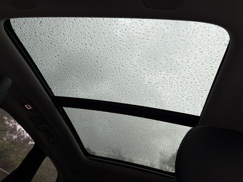 Certified 2023 Volvo XC60 B5 Plus image 28