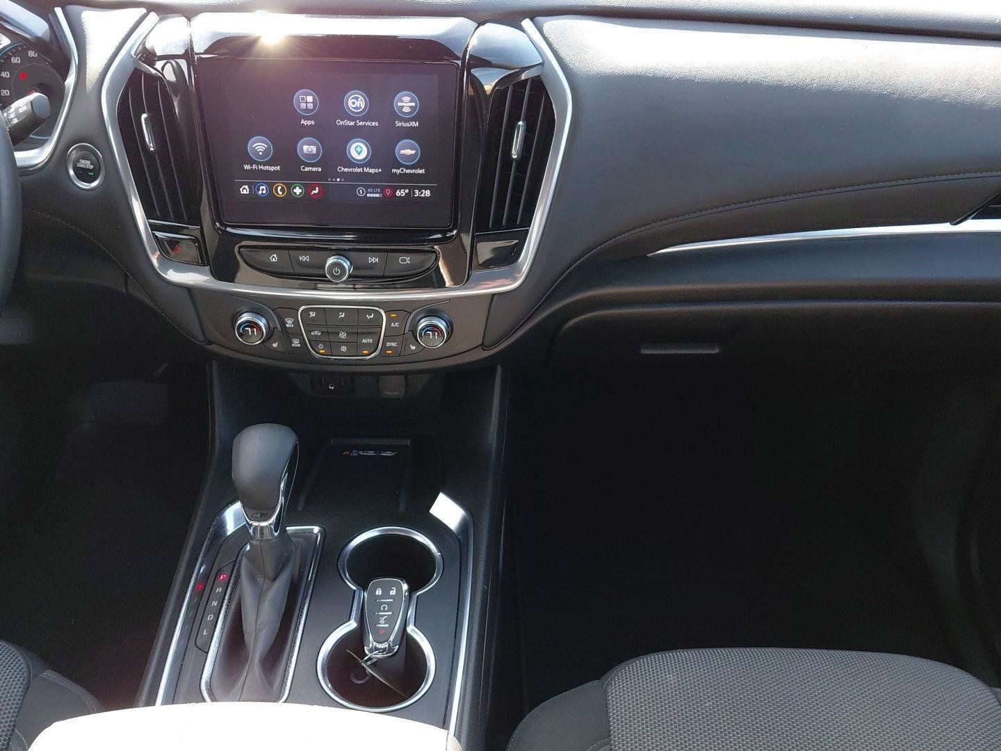 Used 2023 Chevrolet Traverse LT w/ Rear Camera Mirror Package AWD/4WD image 42