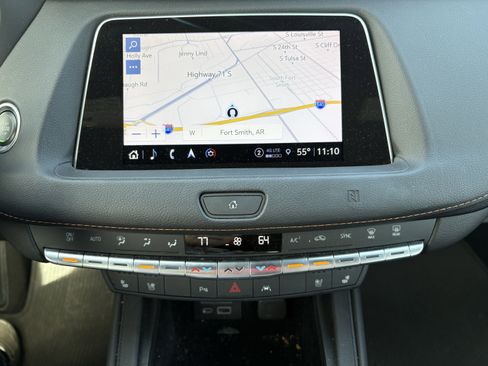 Used 2021 Cadillac XT4 Sport image 7