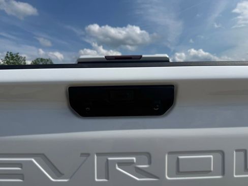 Used 2025 Chevrolet Silverado 2500 W/T w/ WT Convenience Package AWD/4WD image 5