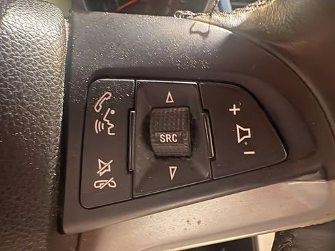 Used 2011 Chevrolet Cruze LT FWD image 21
