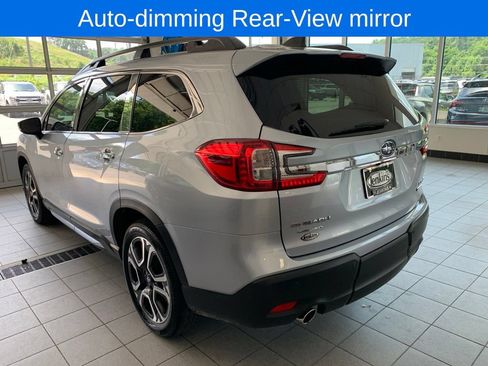 Used 2025 Subaru Ascent Touring AWD/4WD image 16