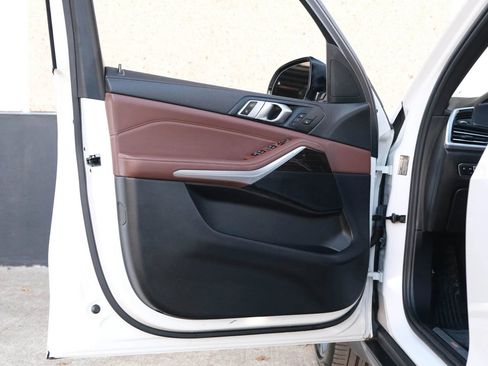 Used 2020 BMW X5 sDrive40i w/ Premium Package image 19