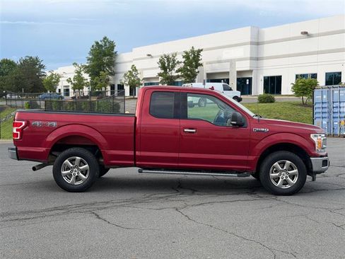 Used 2018 Ford F150 XLT w/ Equipment Group 302A Luxury AWD/4WD image 8