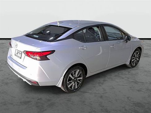 Used 2025 Nissan Versa SV w/ Trunk Package FWD image 4