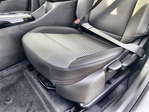 Used 2026 Chevrolet Trax LT image 22