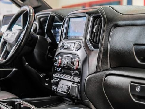Used 2021 GMC Sierra 1500 AT4 w/ AT4 Value Package AWD/4WD image 25