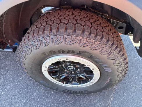 New 2025 Ford Bronco Big Bend w/ Black Diamond Package AWD/4WD image 18