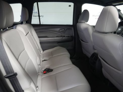 Certified 2023 Honda Passport EX-L image 8