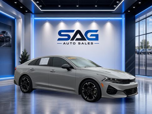 Used 2021 Kia K5 GT-Line AWD/4WD image 2