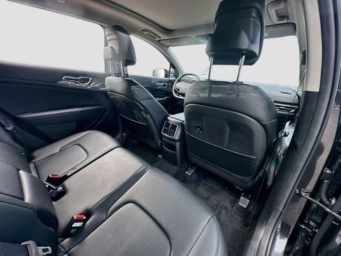 Certified 2026 Kia Sportage SX FWD image 30
