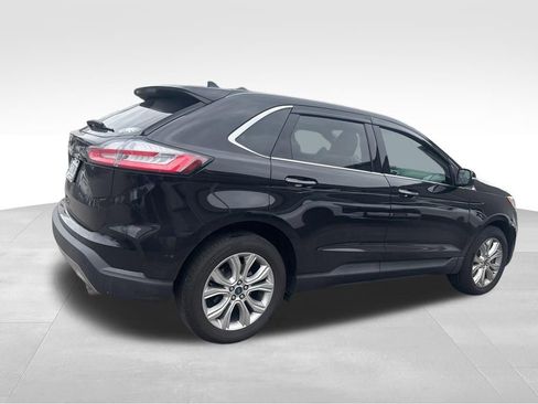 Used 2021 Ford Edge Titanium image 22