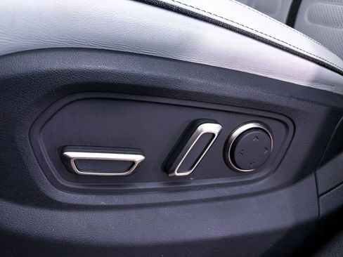 Used 2023 Rivian R1T Adventure AWD/4WD image 20