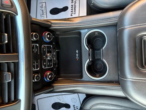 Used 2021 Chevrolet Tahoe Z71 w/ Luxury Package image 39