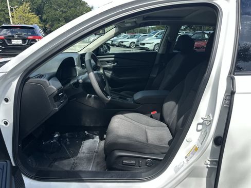 Used 2025 Honda Accord SE image 2