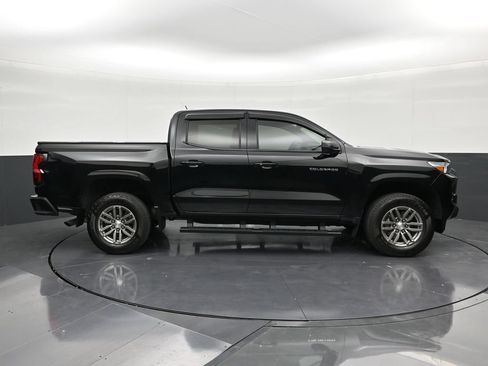 Used 2025 Chevrolet Colorado LT RWD image 6