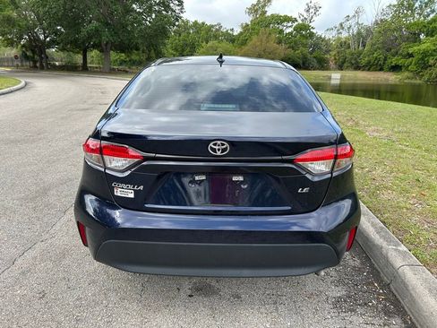 Used 2023 Toyota Corolla LE image 4