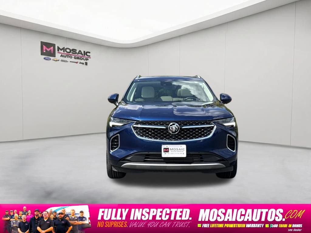 Used 2022 Buick Envision Avenir w/ Technology Package II AWD/4WD image 2