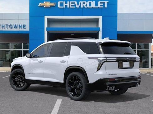 New 2026 Chevrolet Traverse RS image 3