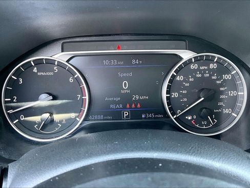 Used 2025 Nissan Altima 2.5 SV FWD image 13