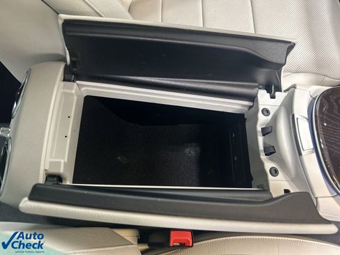 Used 2021 Mercedes-Benz E 350 Sedan image 24