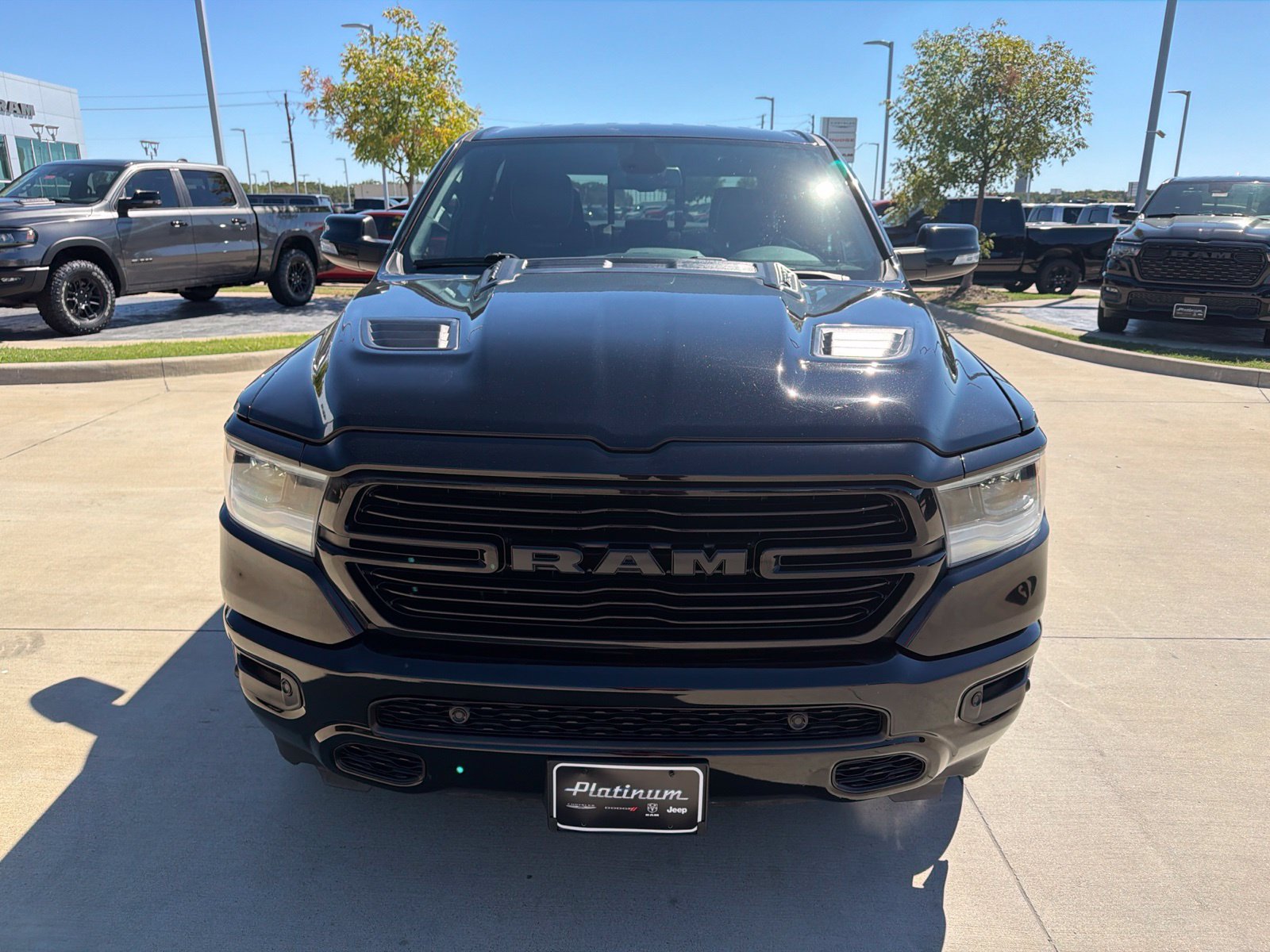 Used 2020 RAM 1500 Laramie AWD/4WD image 8