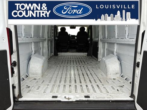 Used 2023 RAM ProMaster 3500 FWD image 9
