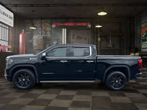 Used 2022 GMC Sierra 1500 Denali AWD/4WD image 6