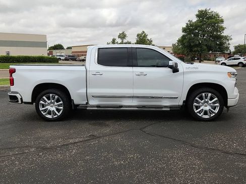Used 2023 Chevrolet Silverado 1500 High Country w/ Technology Package AWD/4WD image 5