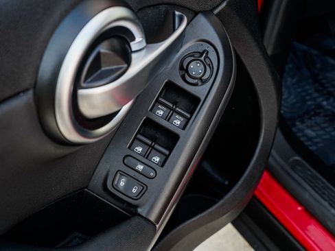 Used 2017 FIAT 500X Pop w/ Pop Popular Equipment Package image 10