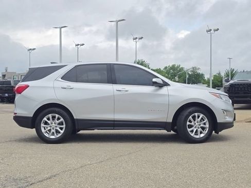 Used 2019 Chevrolet Equinox LT AWD/4WD image 28