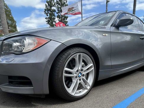 Used 2011 BMW 135i Coupe w/ Premium Pkg RWD image 1