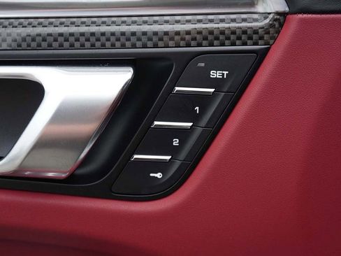 Used 2024 Porsche Macan GTS image 44