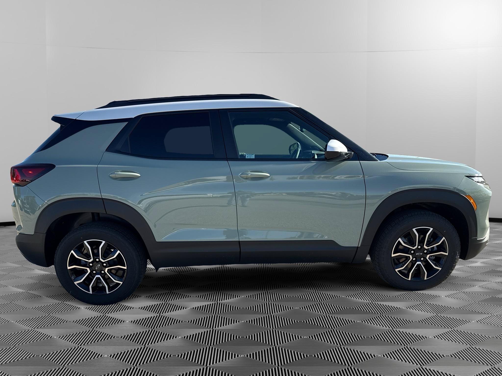New 2026 Chevrolet TrailBlazer ACTIV w/ Convenience Package AWD/4WD image 5