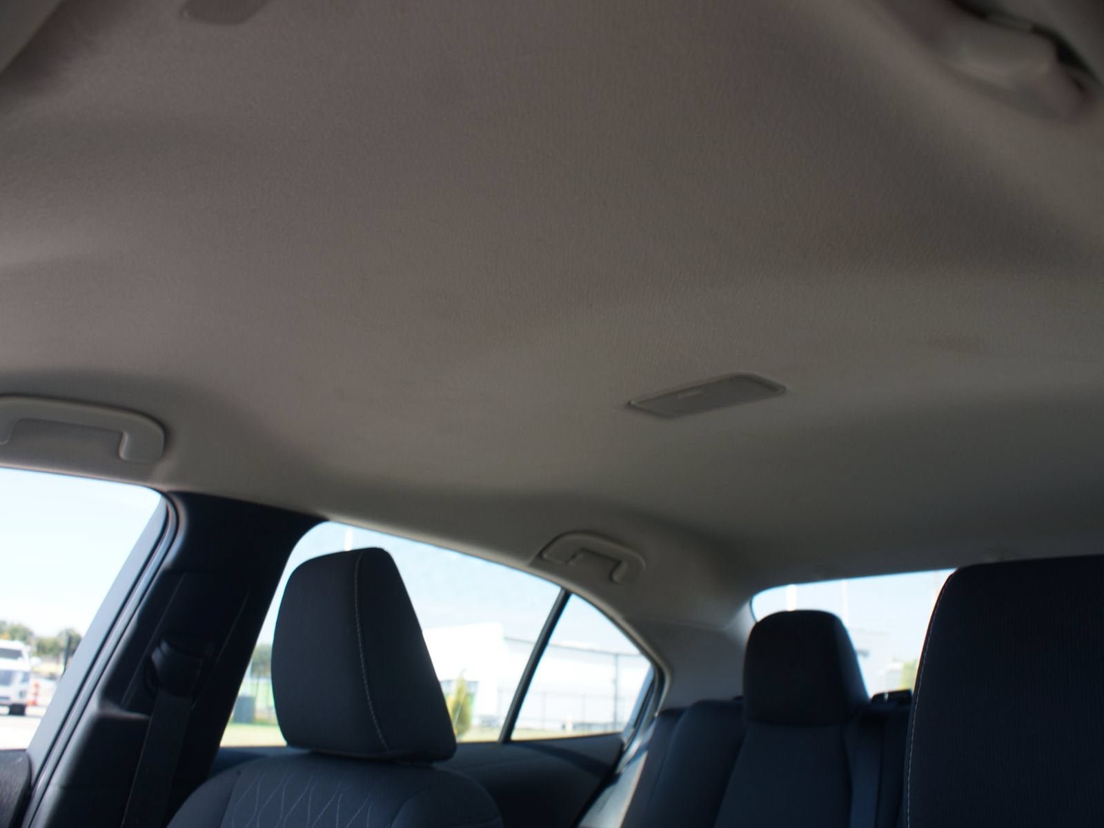 Used 2024 Toyota Corolla LE FWD image 6
