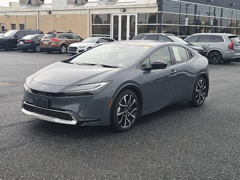 Used 2023 Toyota Prius Prime FWD image 16