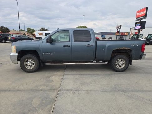 Used 2009 Chevrolet Silverado 2500 LT w/ Exterior Plus Package image 5