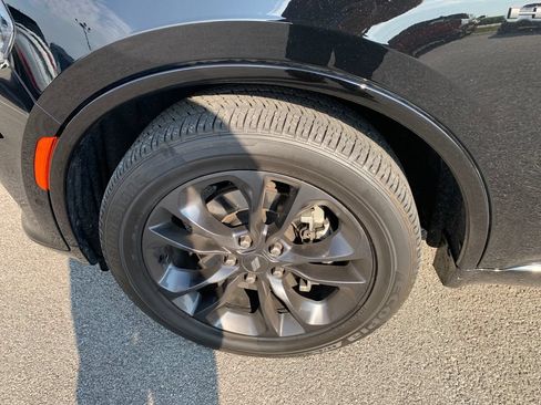 Used 2023 Dodge Durango R/T w/ Blacktop Package AWD/4WD image 2
