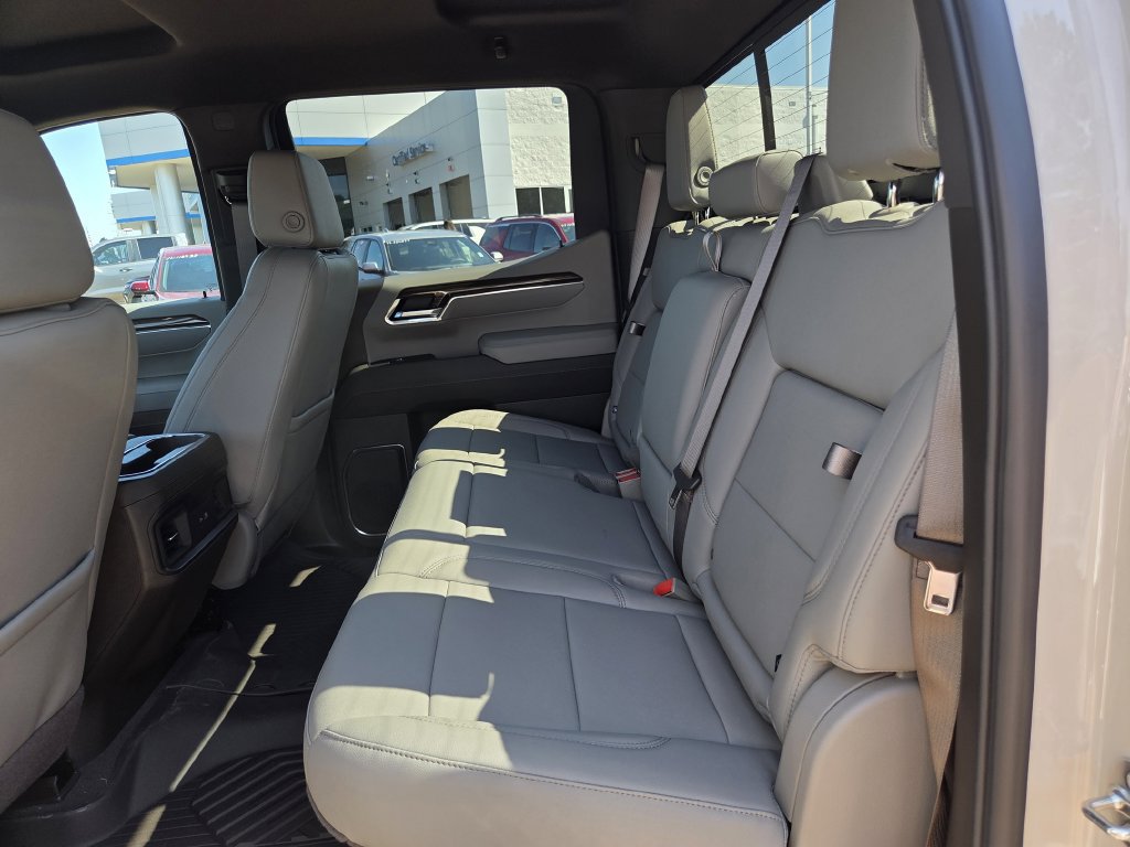 New 2026 Chevrolet Silverado 1500 RST w/ Z71 Off-Road Package AWD/4WD image 22