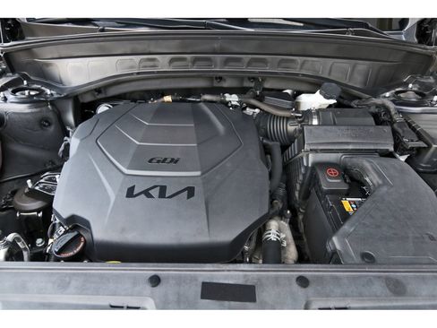 Used 2022 Kia Telluride LX AWD/4WD image 35